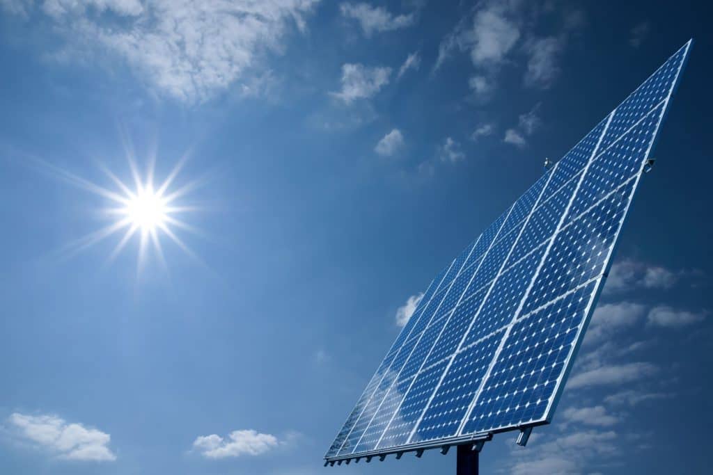 Image-panneau-solaire-1024×683